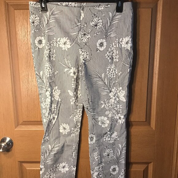 Meg & Margot Ankle Pants - Picture 1 of 2